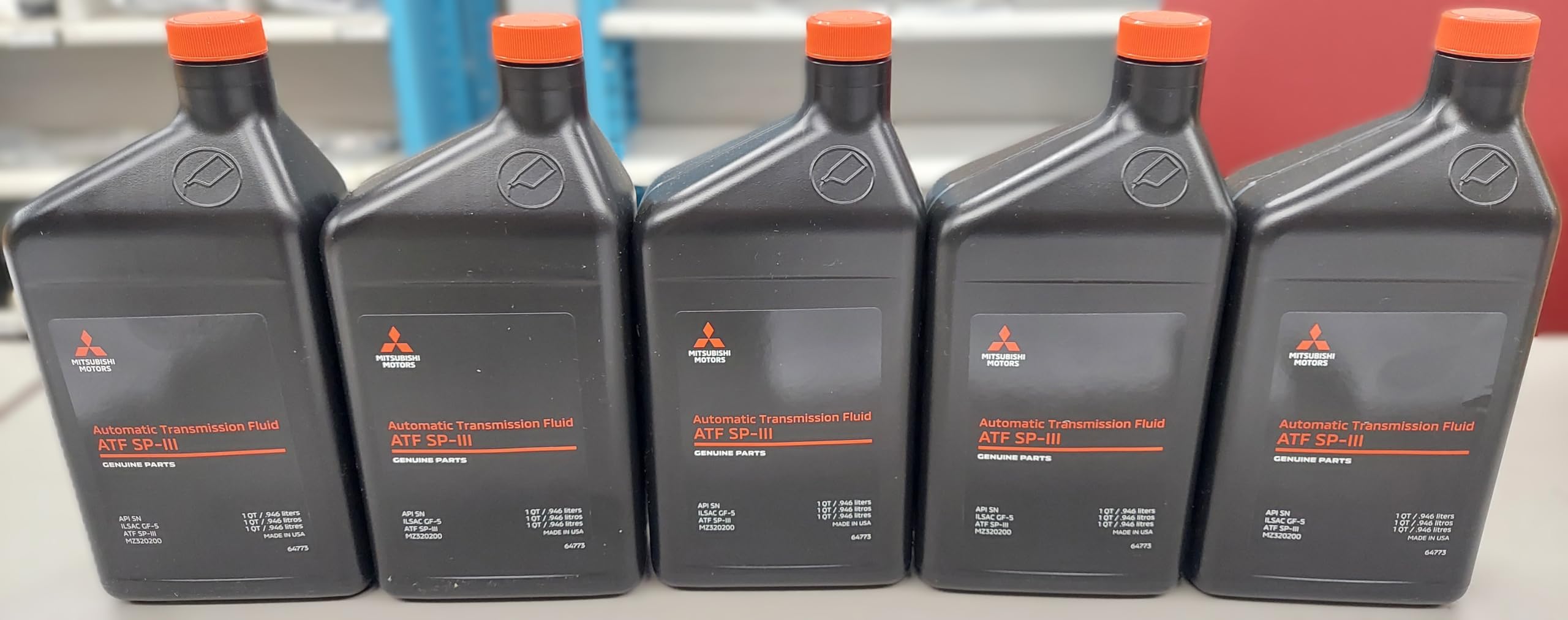 Genuine Mitsubishi Diaqueen SPIII SP3 Transmission Fluid - 5 Quarts - MZ320200 Lancer Diamante Eclipse Galant Endeaver Outlander (2003-2006) Expo LRV 3000GT Pickup with Automatic Transmission